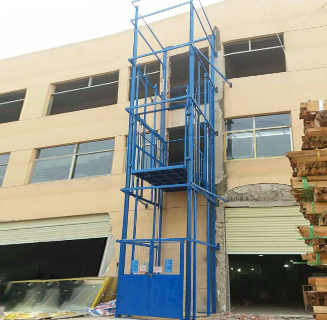 四川建材厂室外物料提升