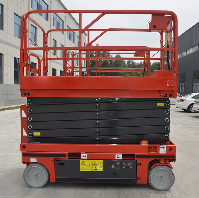 四川自行走升降机